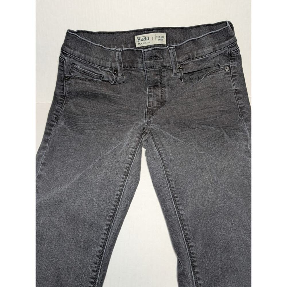 Good Condition Mudd Low Rise Skinny Size 7 Black Jeans